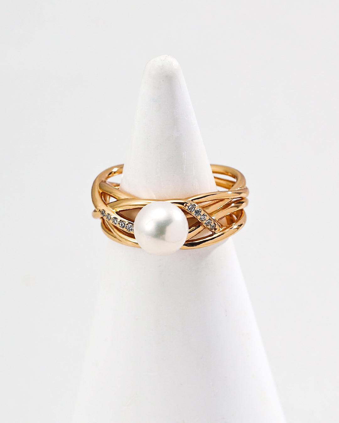 Everyday Pearl – Radiant Knot Pearl Ring