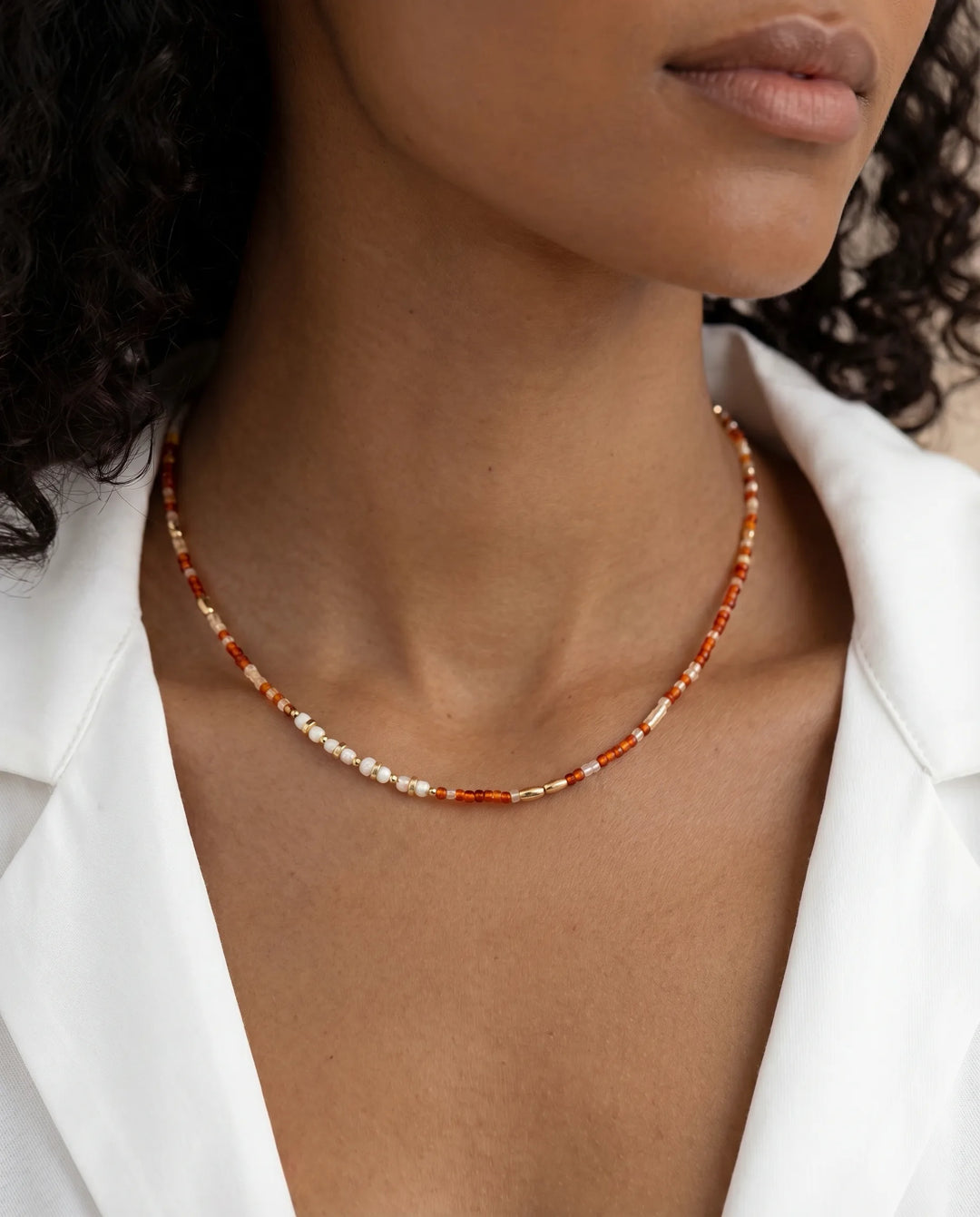 Flame of Vitality – Red Agate & Mother of Pearl Necklace