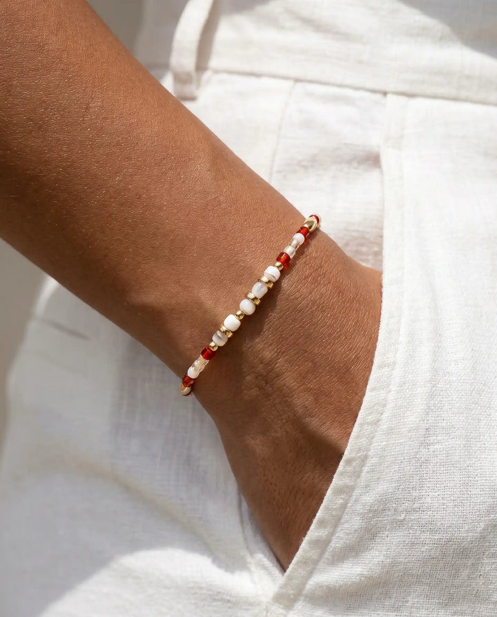 Flame of Vitality – Red Agate & Mother of Pearl Bracelet