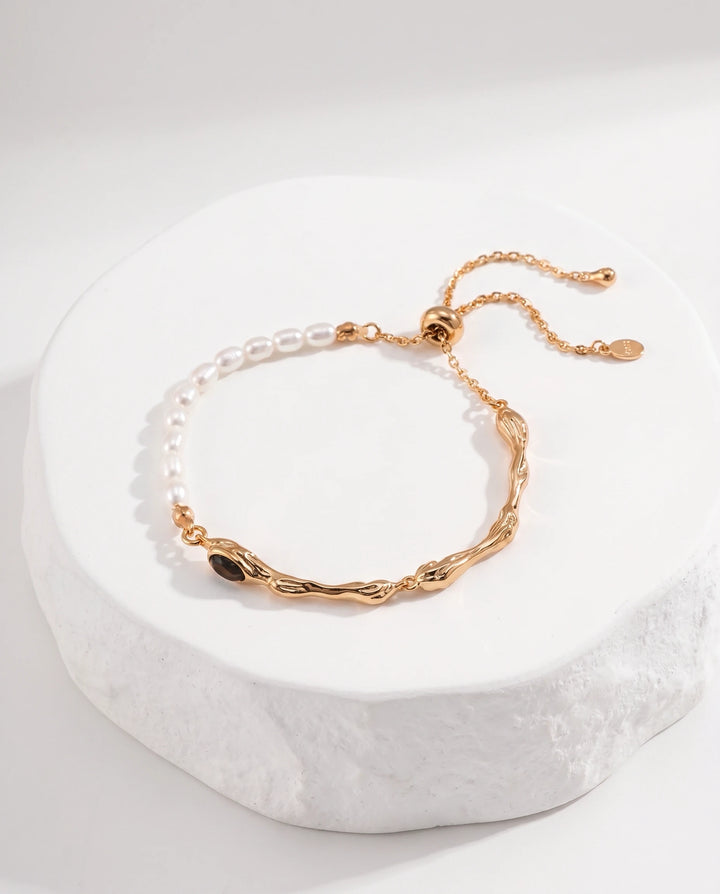 Pharaoh’s Vision – Tiger’s Eye & Pearl Bracelet
