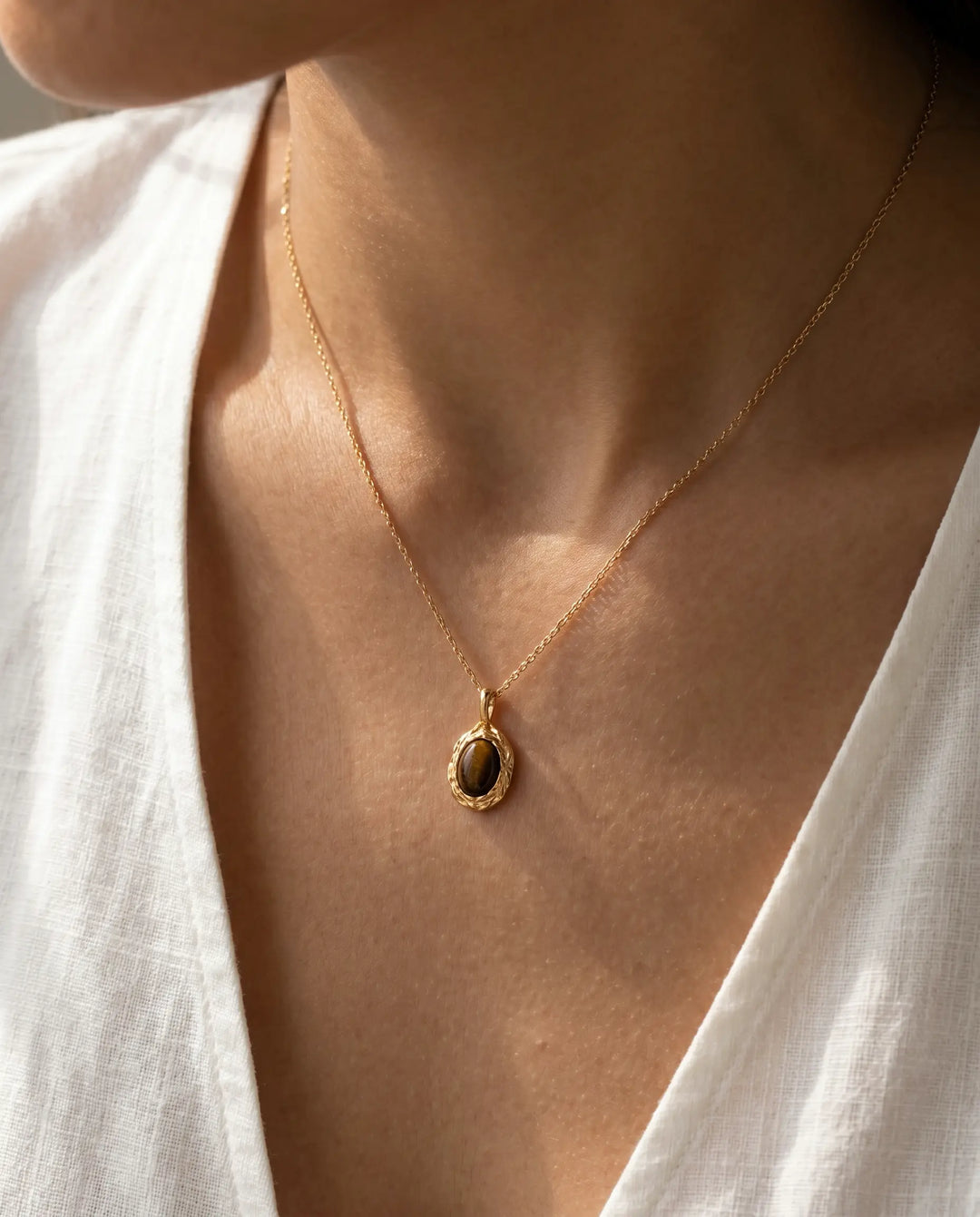 Pharaoh’s Vision – Tiger Eye Amulet Necklace