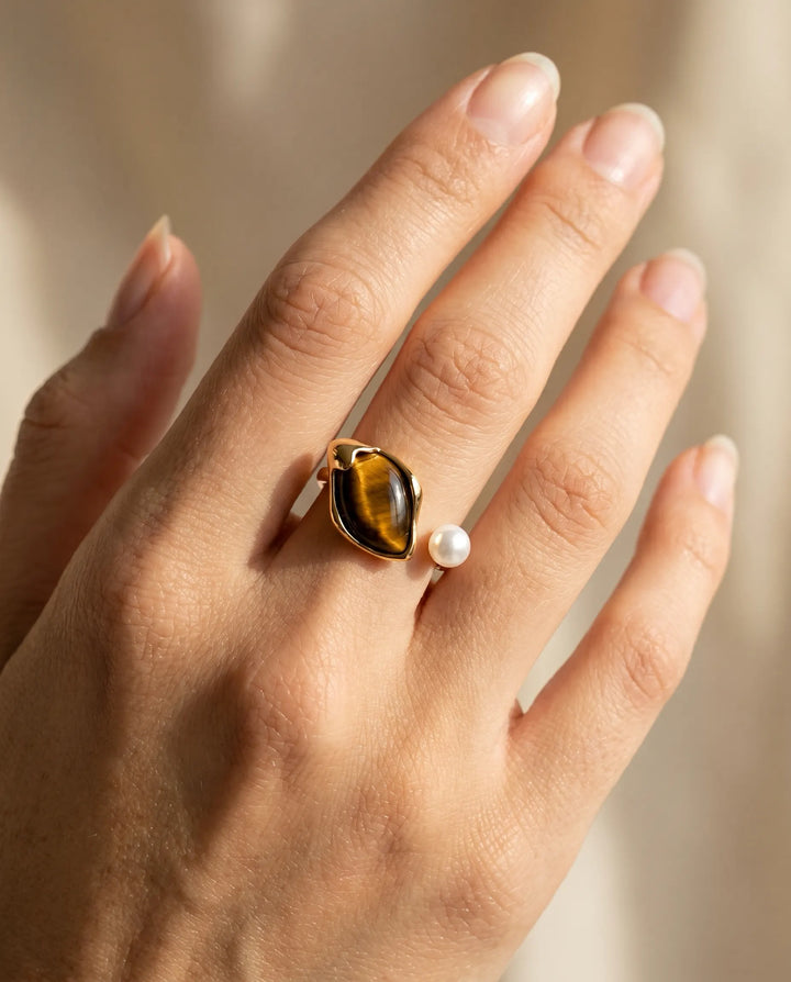 Pharaoh’s Vision – Tiger’s Eye Leaf Open Ring