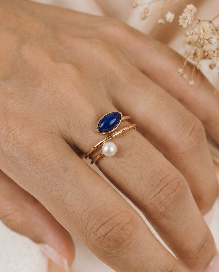 Wisdom of the Sky – Lapis Lazuli & Pearl Balance Ring