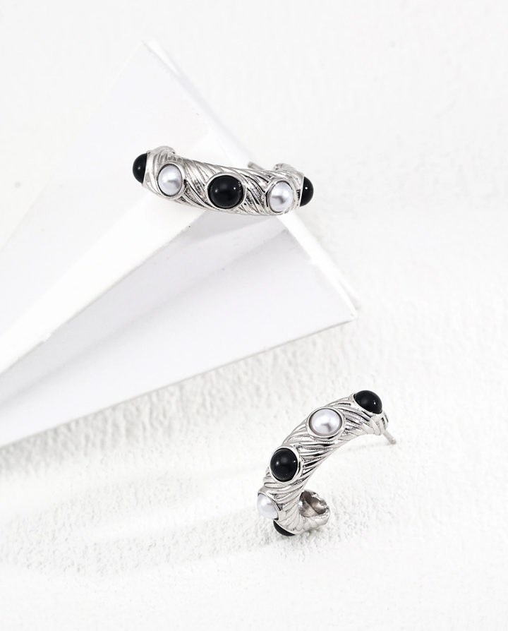 Guardian’s Grace – Black Agate Halo Earrings