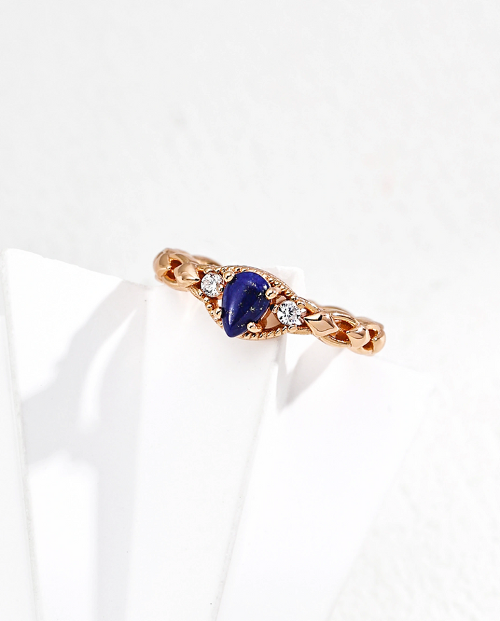 Celestial Oracle – Lapis Lazuli Crown Ring