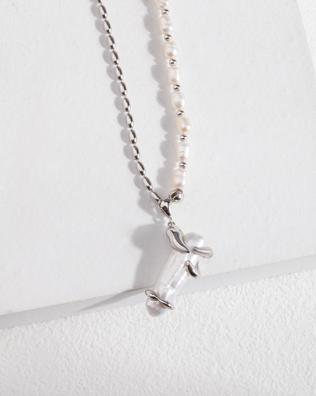 Luminous Tide – Baroque Dual Pearl Arcana Necklace