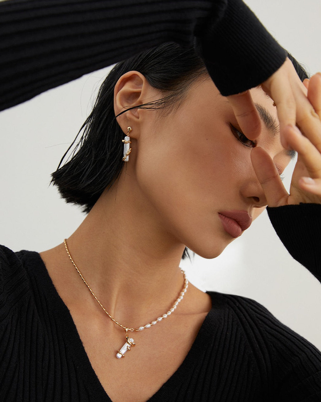 Luminous Tide – Baroque Dual Pearl Arcana Necklace