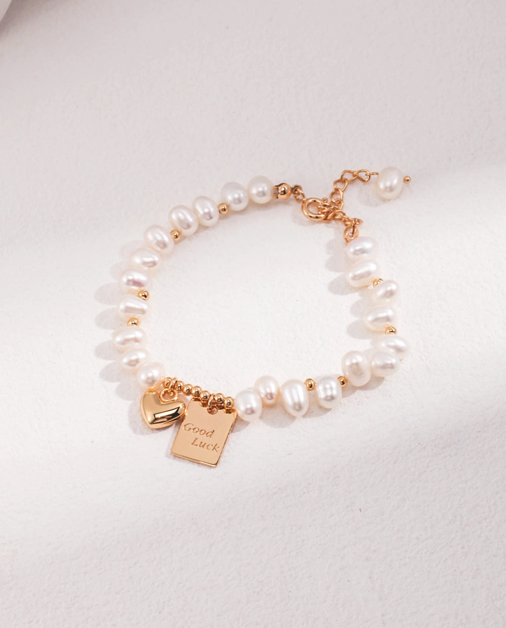 Everyday Pearl – Lucky Charm Pearl Bracelet