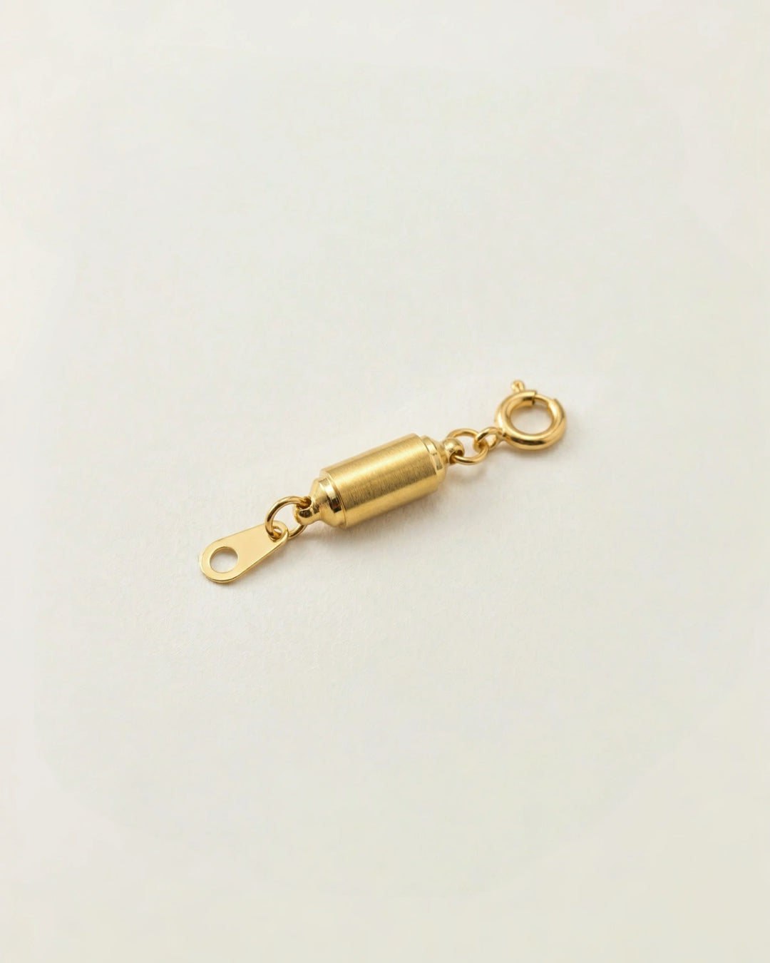 Oculux Easy On magnetic clasp Classic gold closed jewelry clasp