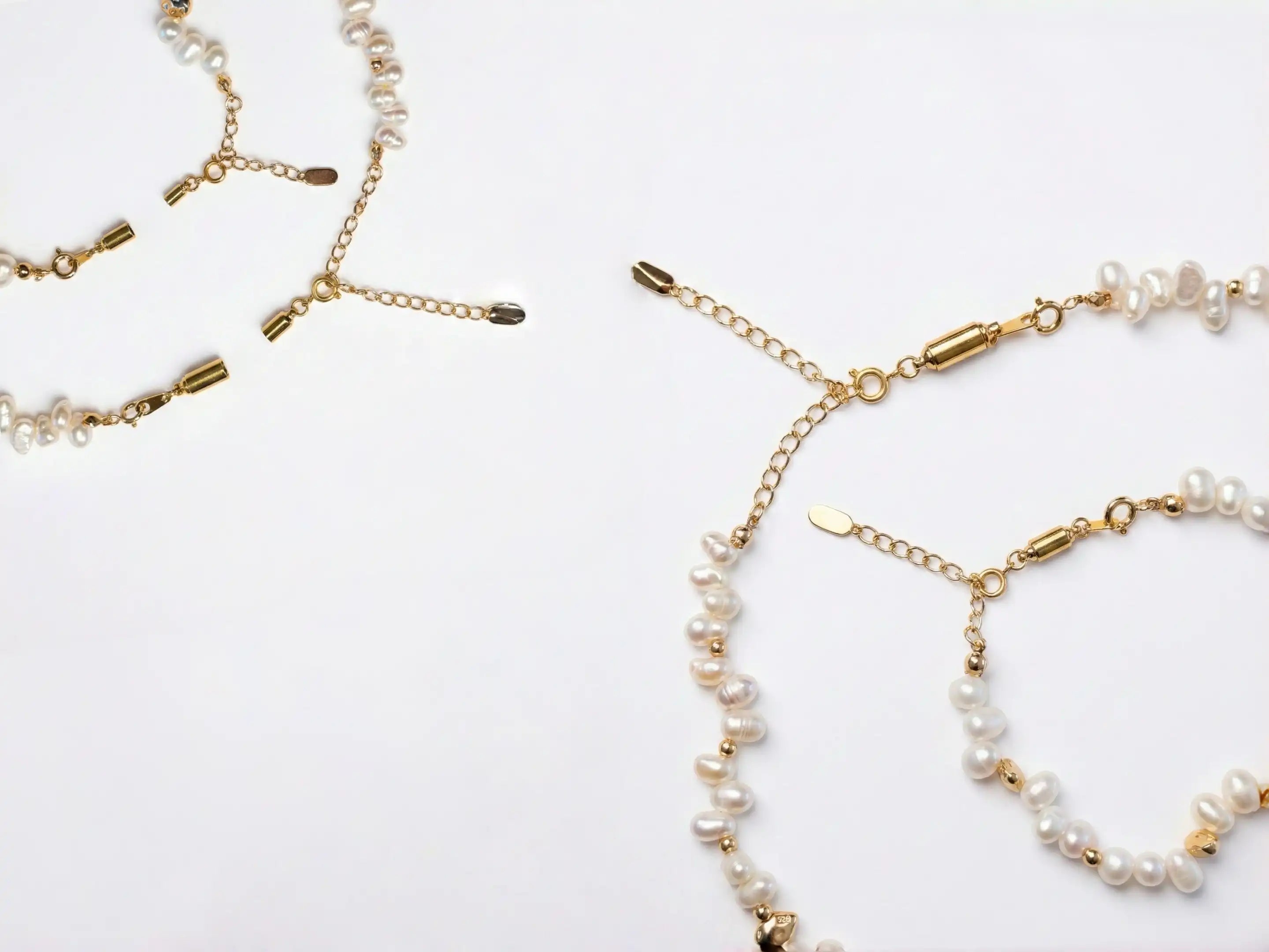 Oculux Easy On magnetic clasp connecting pearl necklace