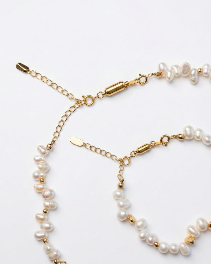 Oculux Easy On magnetic clasp Classic and Slim used with pearl necklace