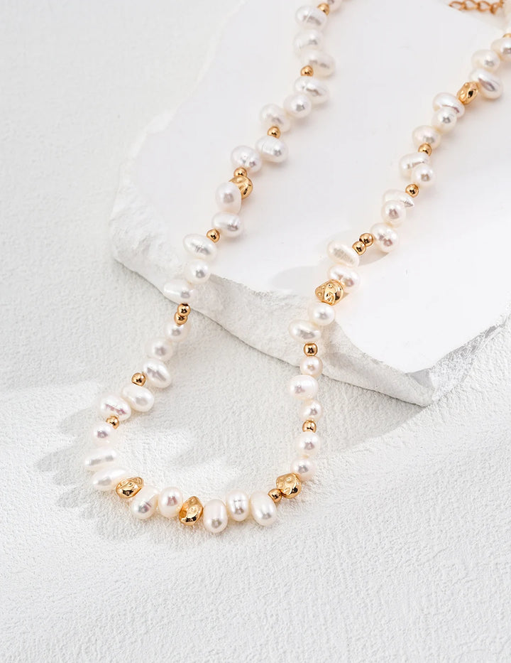 Luminous Tide – Pearl Drift Necklace
